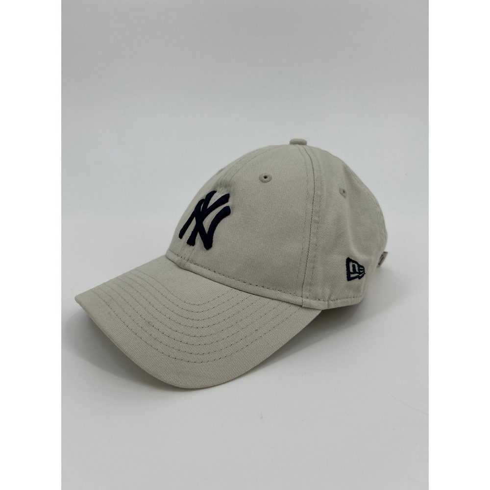 New Era 9TWENTY New York Yankees Women Hat Adjustable Stone Beige Cotton Cap